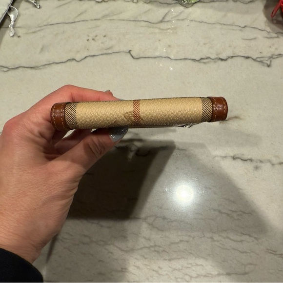 Authentic Brurberry Vintage Bifold Wallet in Haymarket Check - Picture 4 of 16